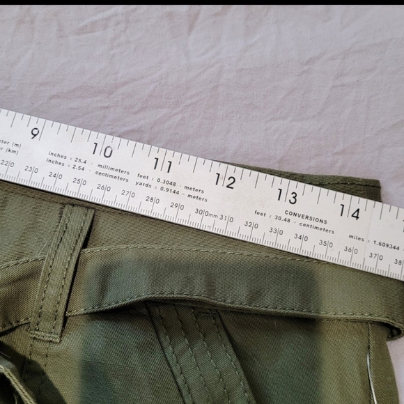 NWT GAP  womens SZ 6 A Line at the knee skirt with front pockets, tie belt, zip - Picture 9 of 10